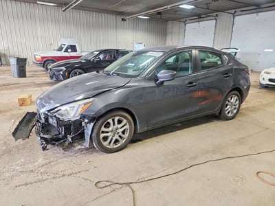 3MYDLBZV9GY****** 2016 Scion iA