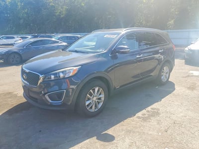 5XYPGDA37HG****** 2017 Kia Sorento