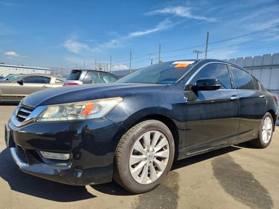 1HGCR3F98DA****** 2013 Honda Accord
