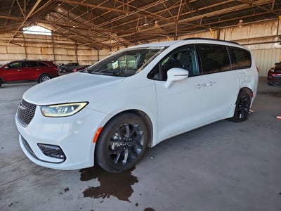 2C4RC1FG0MR****** 2021 Chrysler Pacifica