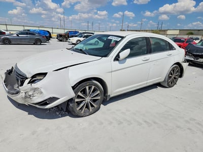 1C3CCBBG2DN****** 2013 Chrysler 200