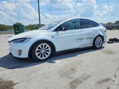 5YJXCAE25KF****** 2019 Tesla Model X