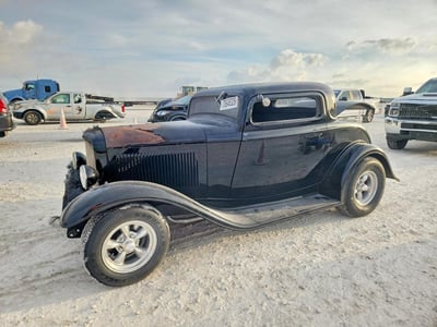 18163**** 1932 Ford 2 Door Coupe