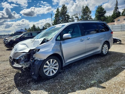 5TDDK3DC6BS****** 2011 Toyota Sienna