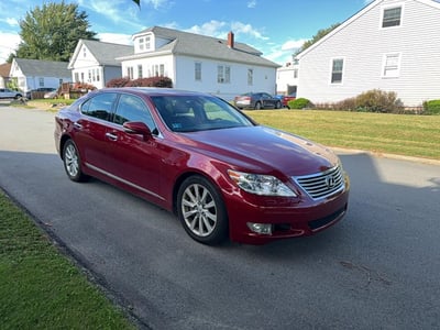 JTHCL5EF3A5****** 2010 Lexus LS