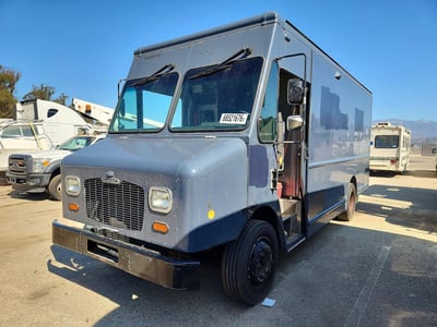 4UZAC2EA6MC****** 2021 Freightliner MT45