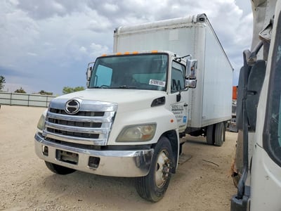 2013 Hino Conventional Type Truck