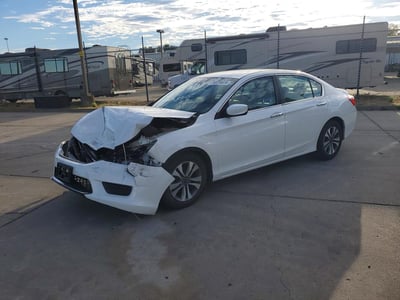 1HGCR2F37DA****** 2013 Honda Accord