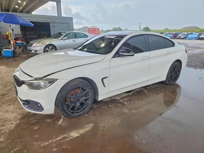 WBA4J3C54JB****** 2018 BMW 4 Series