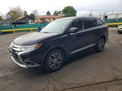 JA4AZ3A35JJ****** 2018 Mitsubishi Outlander