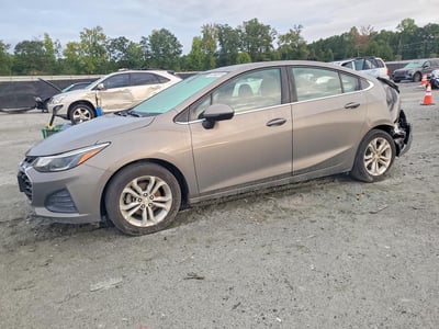 1G1BE5SM9K7****** 2019 Chevrolet Cruze