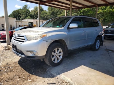 5TDBK3EH1DS****** 2013 Toyota Highlander
