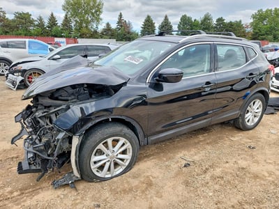 JN1BJ1CR9JW****** 2018 Nissan Rogue Sport