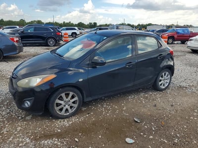 JM1DE1LY7E0****** 2014 Mazda 2