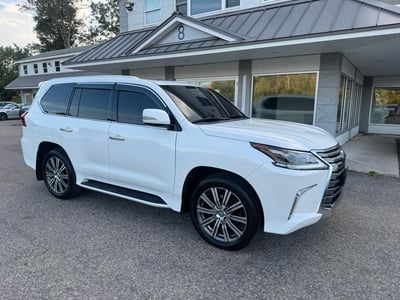 JTJHY7AX2H4****** 2017 Lexus LX 570