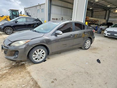JM1BL1W75D1****** 2013 Mazda 3