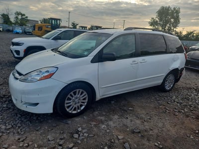 2010 Toyota Sienna