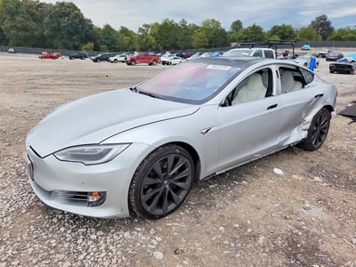 5YJSA1E23JF****** 2018 Tesla Model S