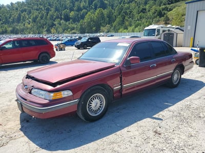 2FACP74W3NX****** 1992 Ford Crown Victoria