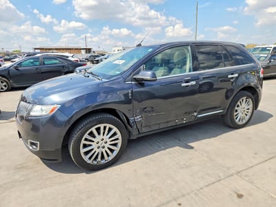 2LMDJ6JK4DB****** 2013 Lincoln MKX