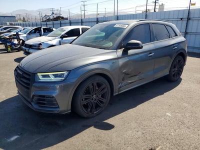 WA1C4AFY0J2****** 2018 Audi SQ5