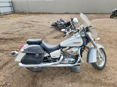 JH2RC50355M****** 2005 Honda Vt750c