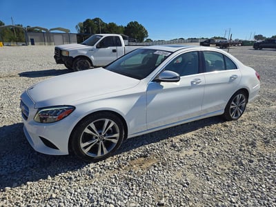 WDDWF8DB9KR****** 2019 Mercedes-Benz C-Class