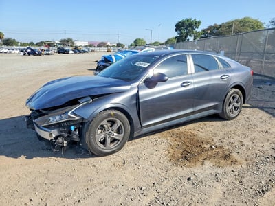 5XXG14J29NG****** 2022 Kia K5