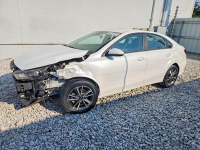 3KPF24AD6PE****** 2023 Kia Forte