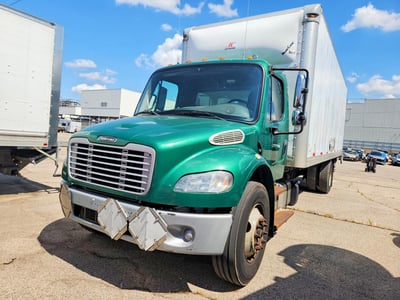 3ALACXDT1GD****** 2016 Freightliner M2