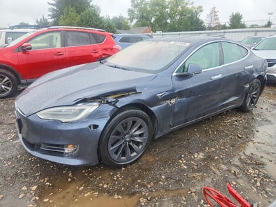 5YJSA1E20KF****** 2019 Tesla Model S
