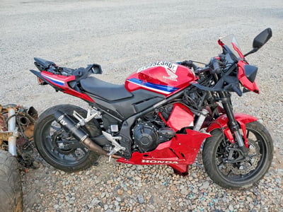 MLHPC7052S5****** 2025 Honda Cbr500r