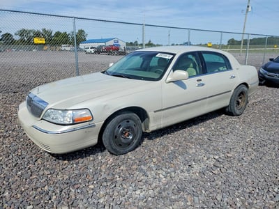 1LNHM81W55Y****** 2005 Lincoln Town Car