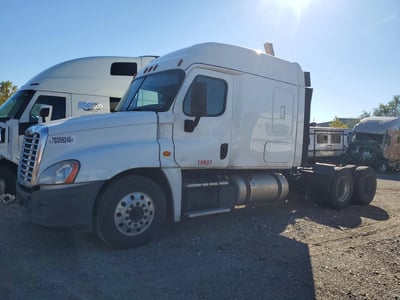 3AKJGLDR8KD****** 2019 Freightliner Cascadia 125