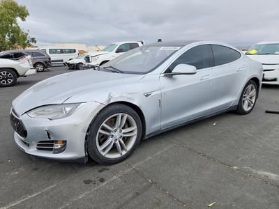 5YJSA1S11EF****** 2014 Tesla Model S