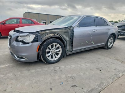 2C3CCAAGXFH****** 2015 Chrysler 300