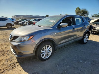 JN1BJ1CP5HW****** 2017 Nissan Rogue Sport