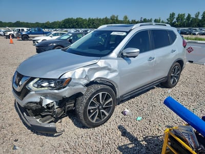JN8AT2MT1JW****** 2018 Nissan Rogue