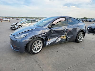 7SAYGDEE4PA****** 2023 Tesla Model Y