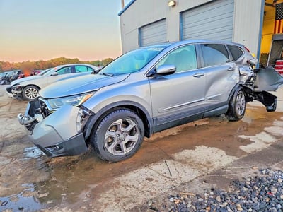 7FARW1H5XHE****** 2017 Honda CR-V