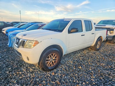 1N6AD0ER8FN****** 2015 Nissan Frontier