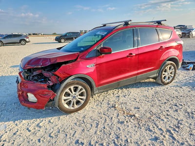 1FMCU9GD2JU****** 2018 Ford Escape