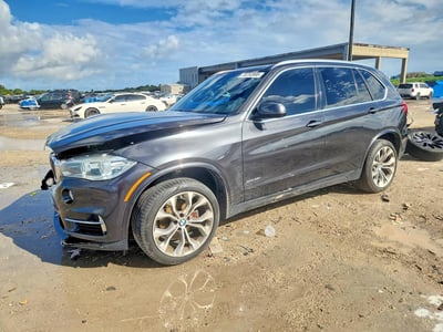 5UXKR0C36H0****** 2017 BMW X5