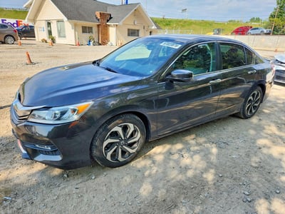 1HGCR2F84GA****** 2016 Honda Accord