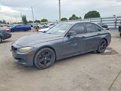WBA3A5C53DF****** 2013 BMW 3 Series