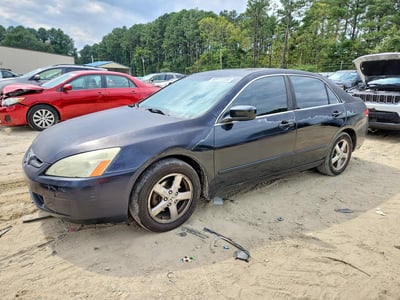 1HGCM566X3A****** 2003 Honda Accord
