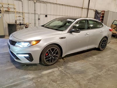 5XXGW4L27KG****** 2019 Kia Optima
