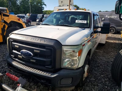 1FD8W3GT9BE****** 2011 Ford F-350