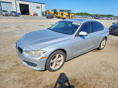 WBA3B1C53DF****** 2013 BMW 3 Series