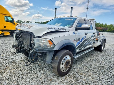 3C7WRNEL8FG****** 2015 RAM 5500 Chassis